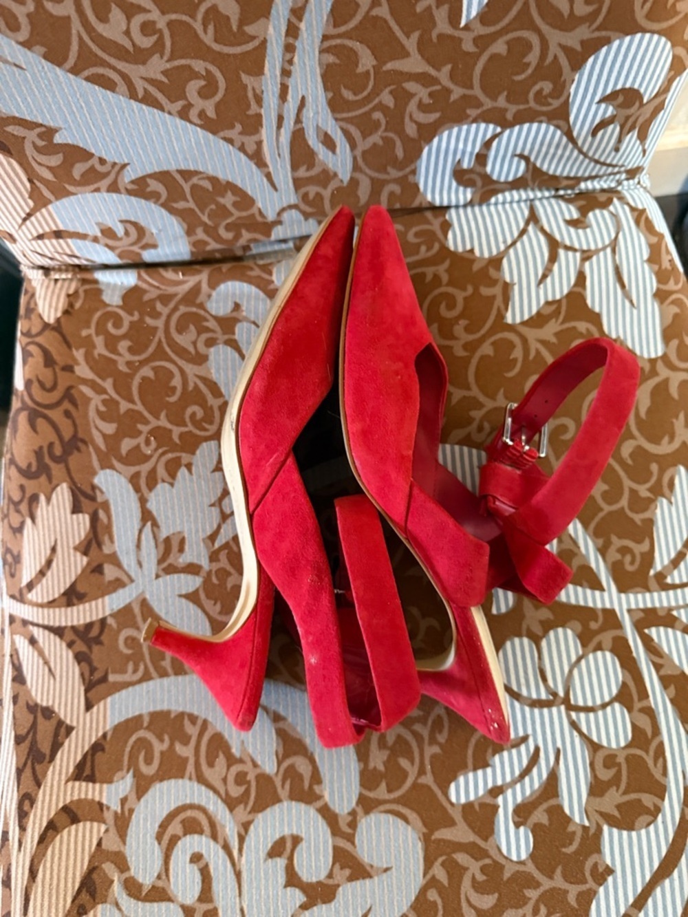 Gianni Bini Red Pointed-Toe Ankle-Strap Pumps - Picture 5 of 7
